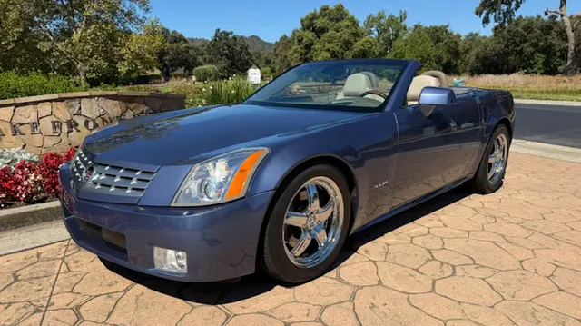 2005 Cadillac XLR Convertible