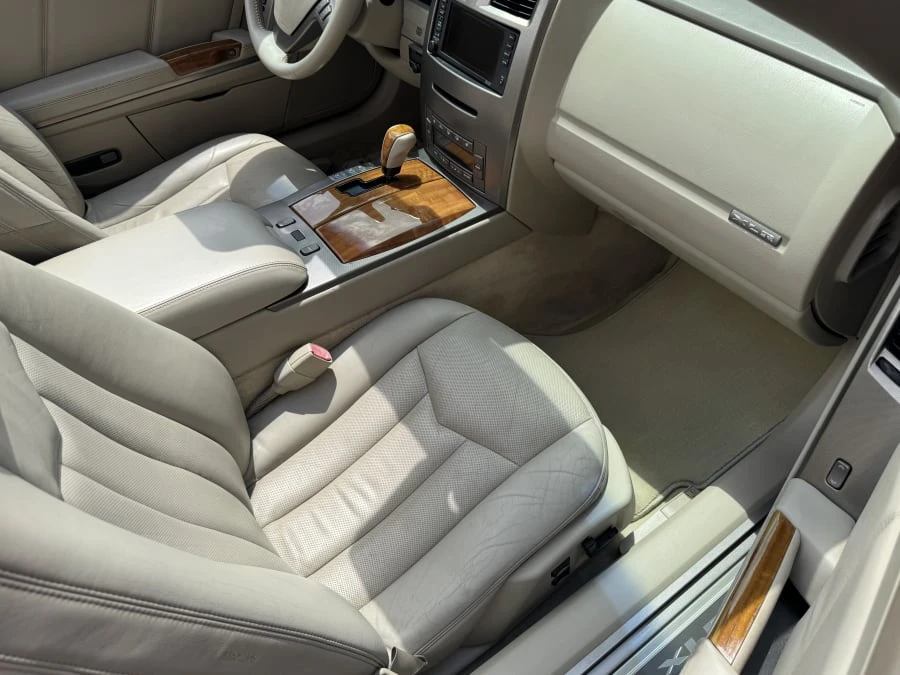 2005 Cadillac XLR - Image 9 of 12