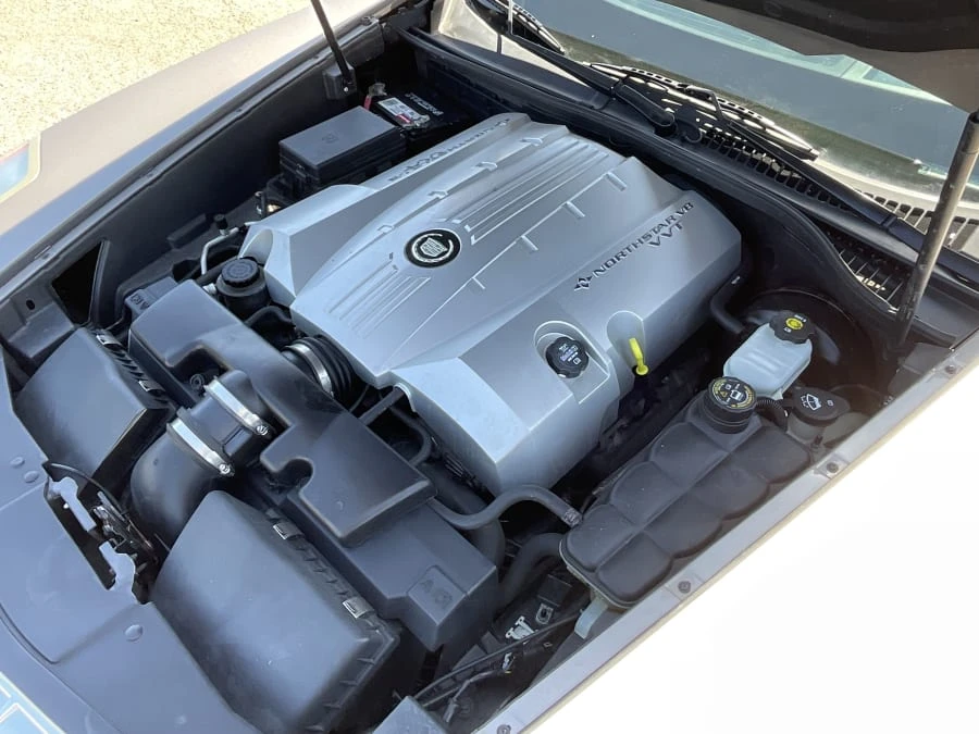 2005 Cadillac XLR - Image 10 of 10
