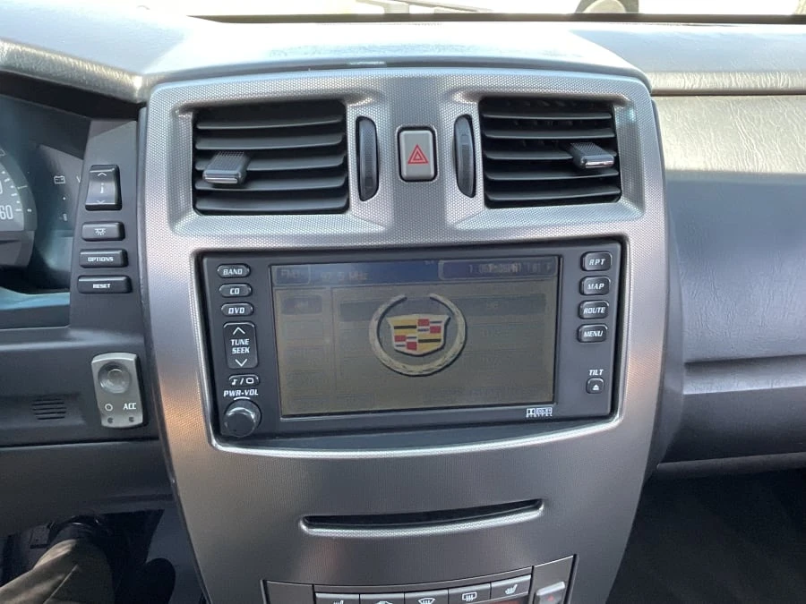 2005 Cadillac XLR - Image 8 of 10