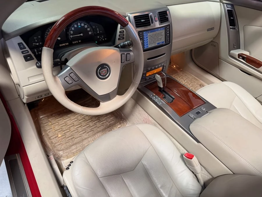 2005 Cadillac XLR - Image 14 of 20