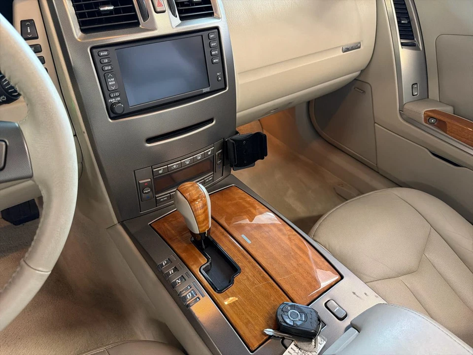 2005 Cadillac XLR - Image 20 of 27