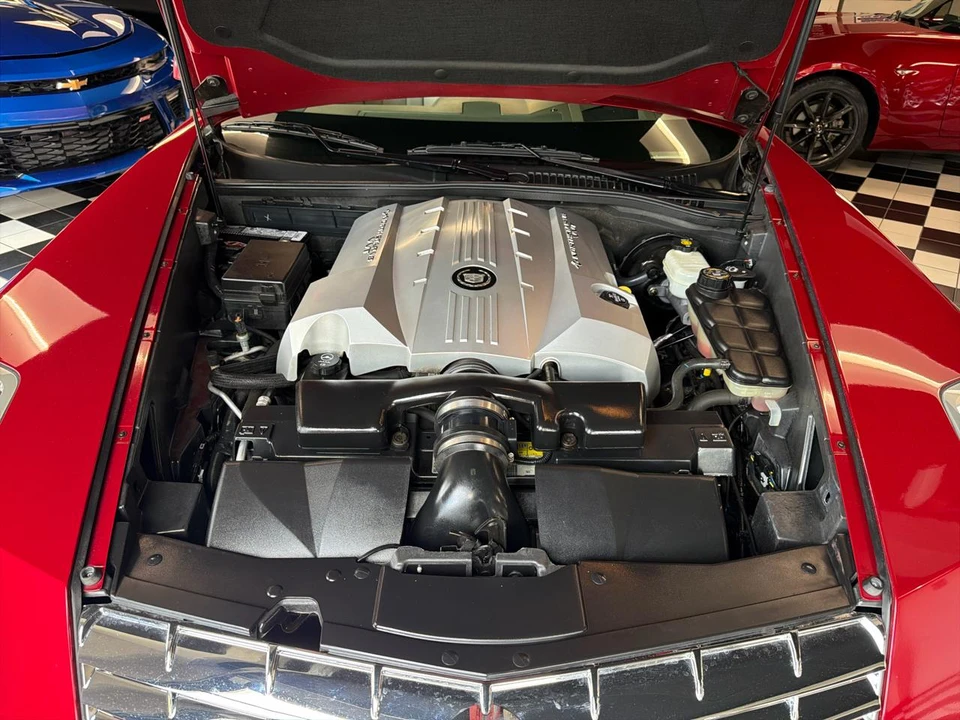 2005 Cadillac XLR - Image 26 of 27
