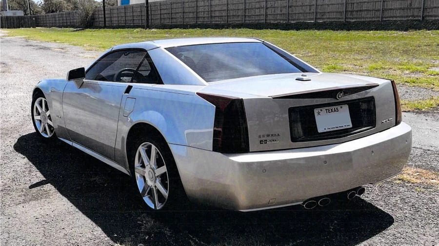 2005 Cadillac XLR - Image 5 of 13