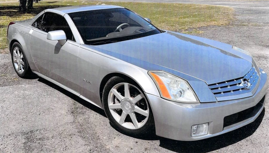 2005 Cadillac XLR - Image 4 of 13