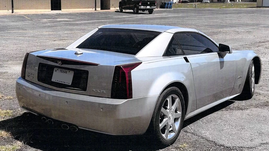 2005 Cadillac XLR - Image 3 of 13