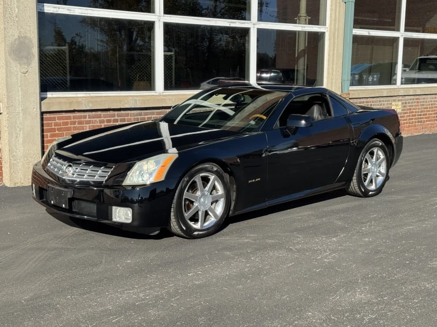 2005 Cadillac XLR - Image 4 of 11