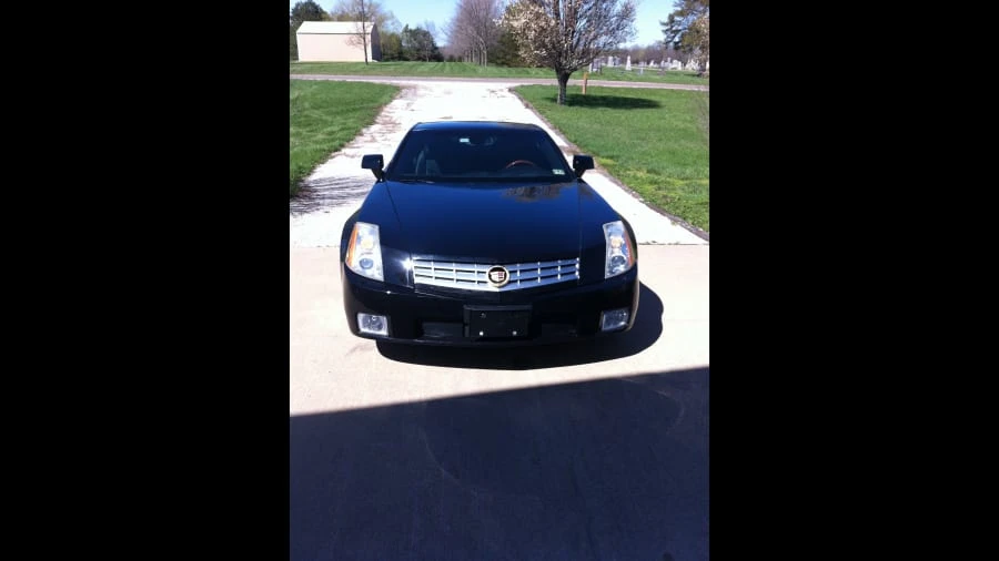 2005 Cadillac XLR - Image 4 of 4