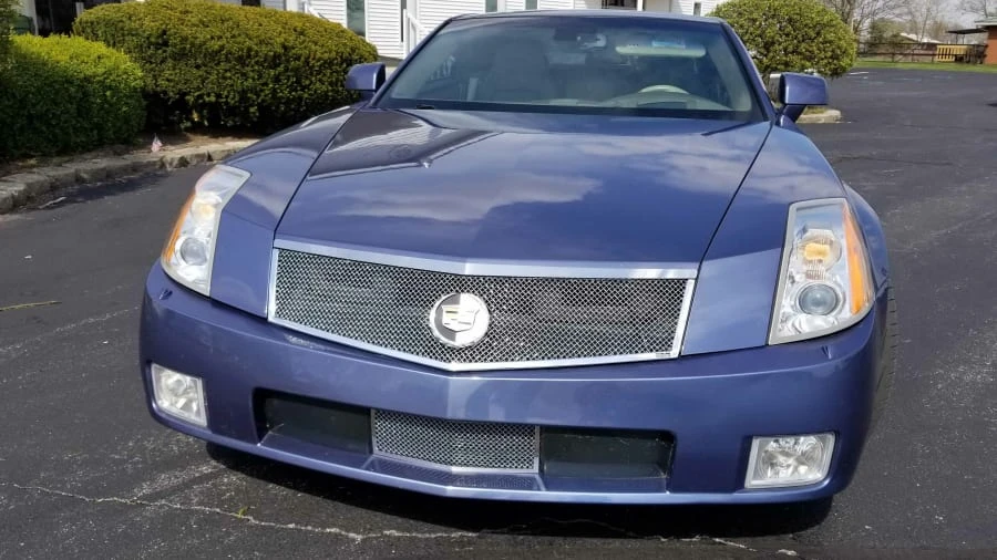 2005 Cadillac XLR - Image 12 of 17