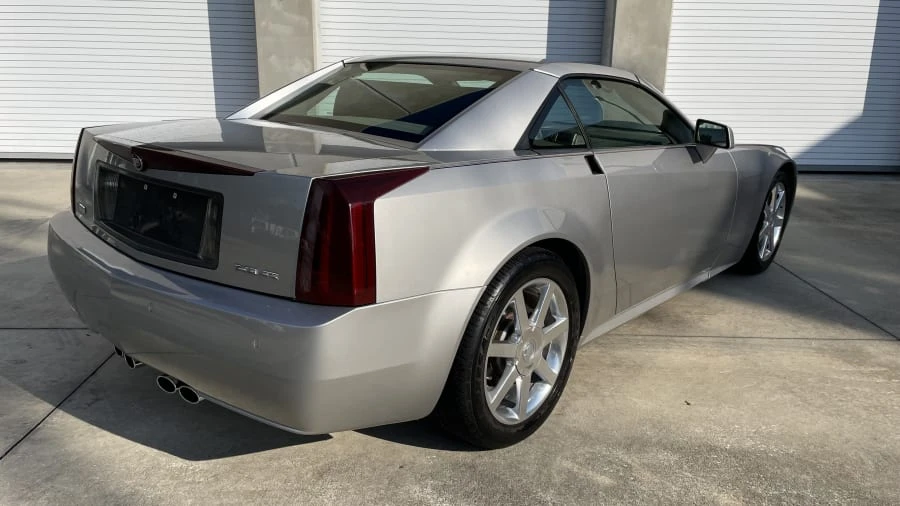 2005 Cadillac XLR - Image 2 of 12