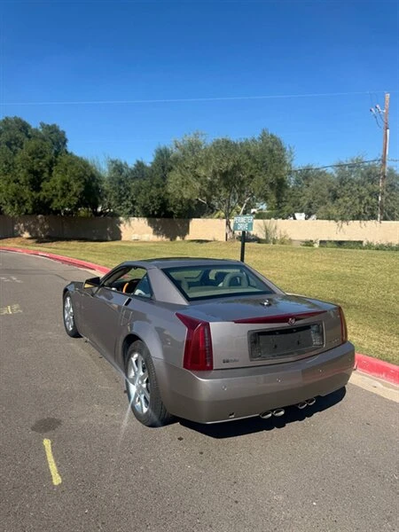 2005 Cadillac XLR - Image 3 of 16
