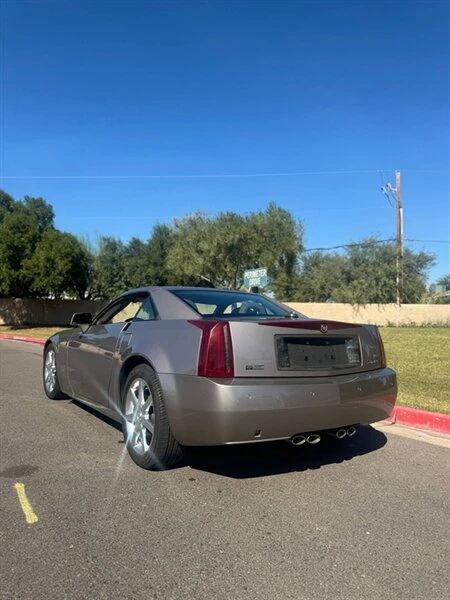 2005 Cadillac XLR - Image 6 of 16