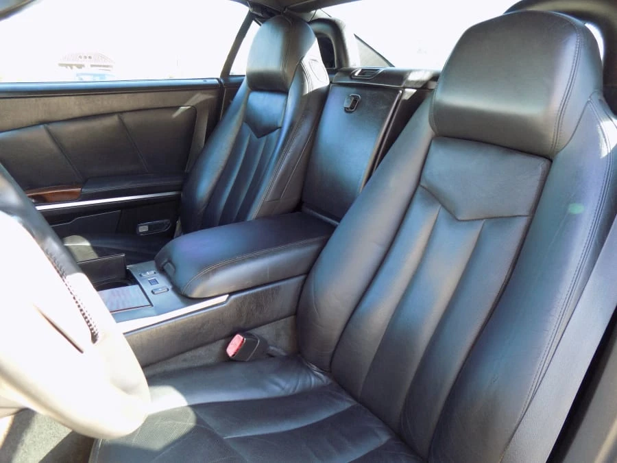 2005 Cadillac XLR - Image 24 of 31