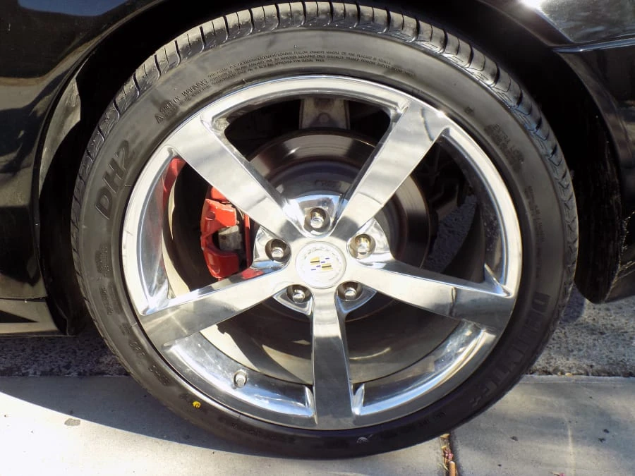 2005 Cadillac XLR - Image 18 of 31
