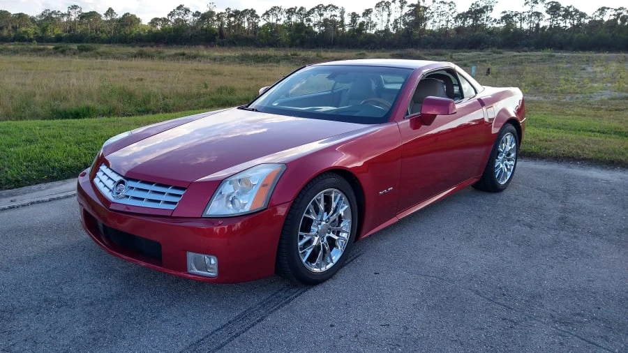 2005 Cadillac XLR - Image 4 of 31