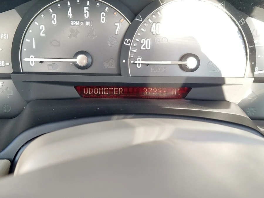 2005 Cadillac XLR - Image 21 of 31