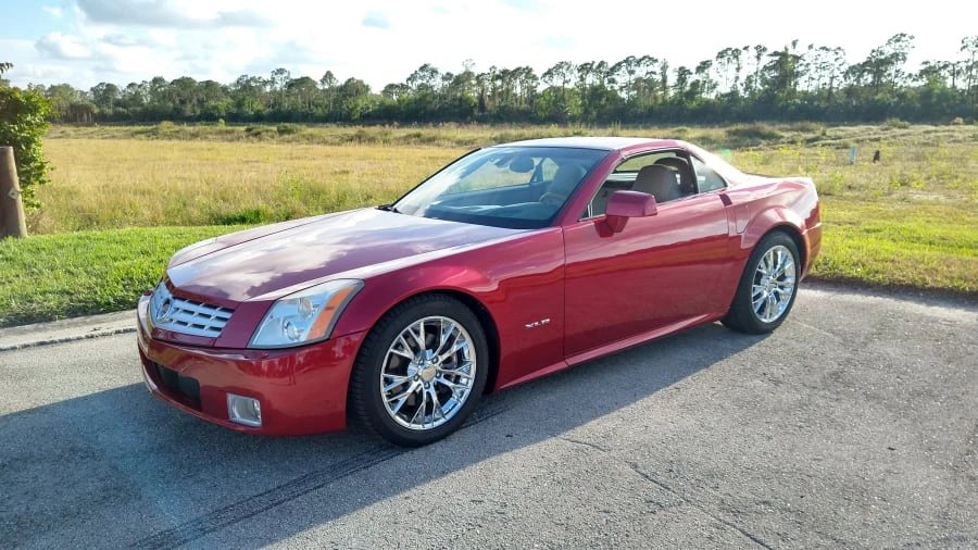 2005 Cadillac XLR - Image 23 of 31