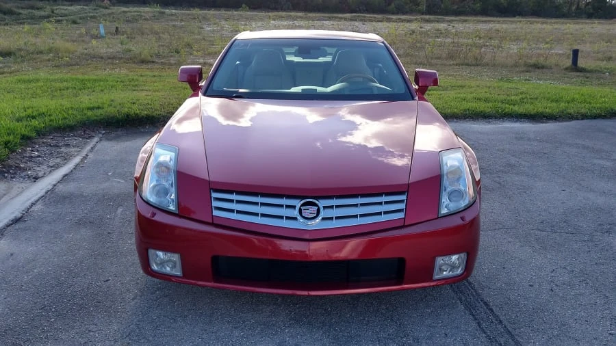 2005 Cadillac XLR - Image 24 of 31