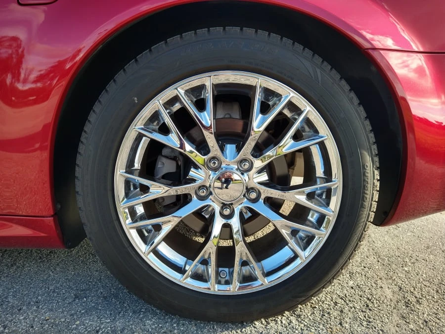 2005 Cadillac XLR - Image 27 of 31