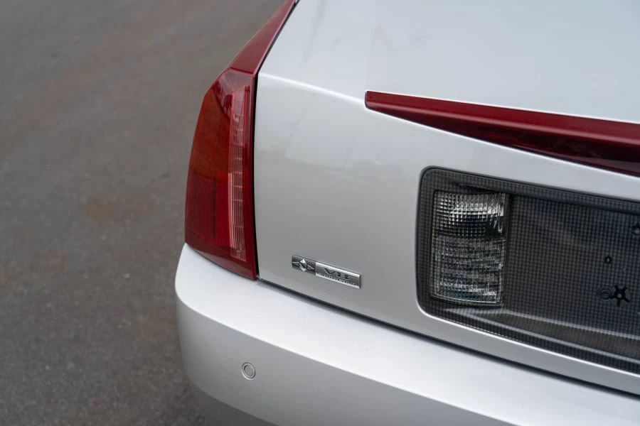 2005 Cadillac XLR - Image 11 of 31