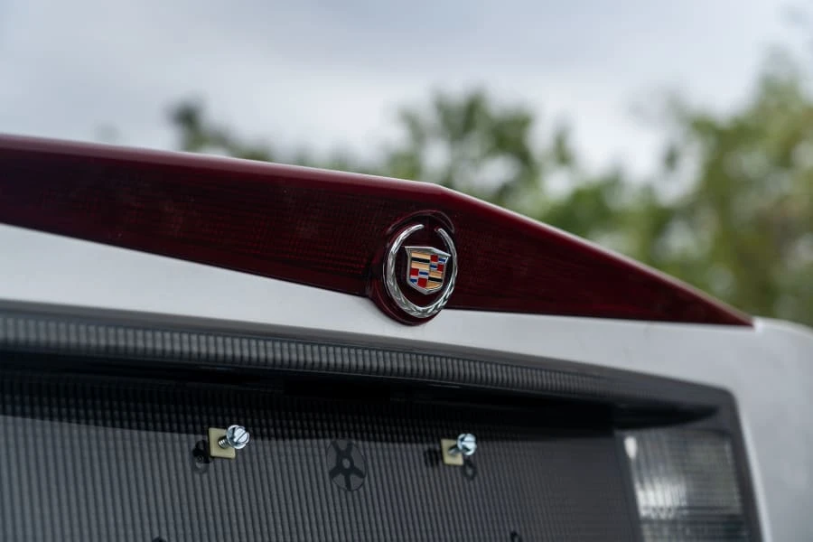 2005 Cadillac XLR - Image 13 of 31