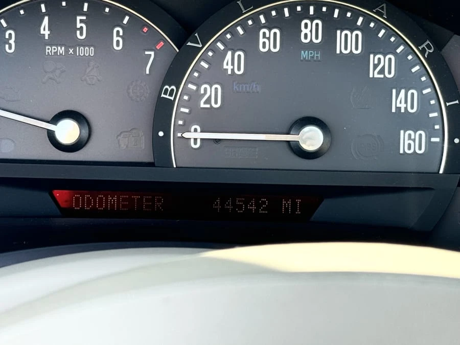 2005 Cadillac XLR - Image 18 of 27