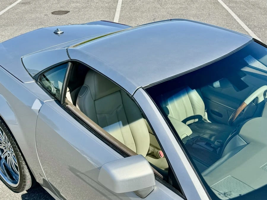 2005 Cadillac XLR - Image 14 of 27