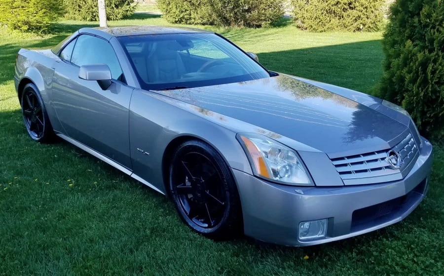 2005 Cadillac XLR - Image 11 of 12