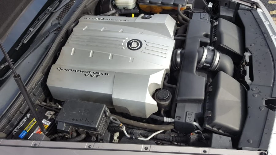 2005 Cadillac XLR - Image 6 of 11