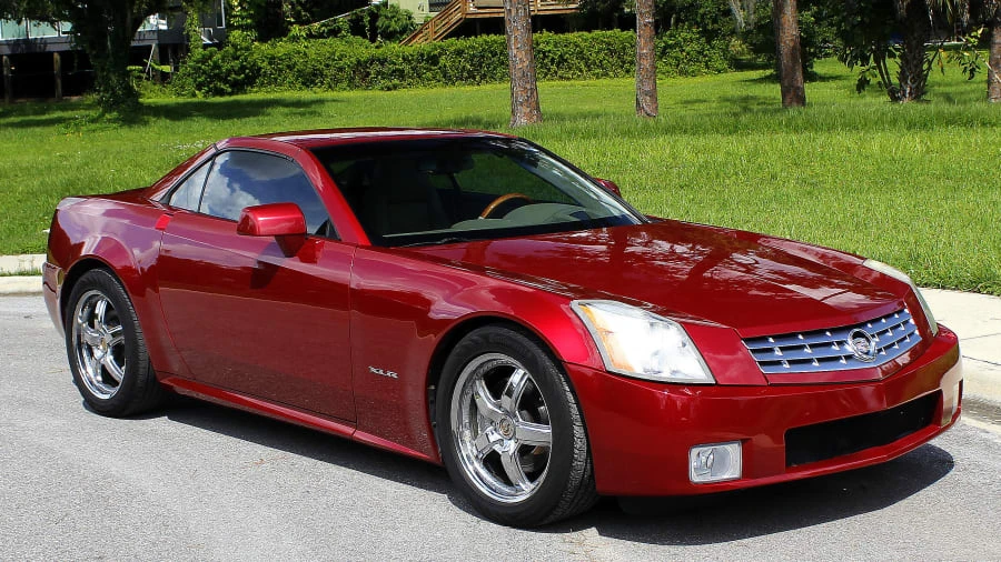 2005 Cadillac XLR - Image 9 of 9