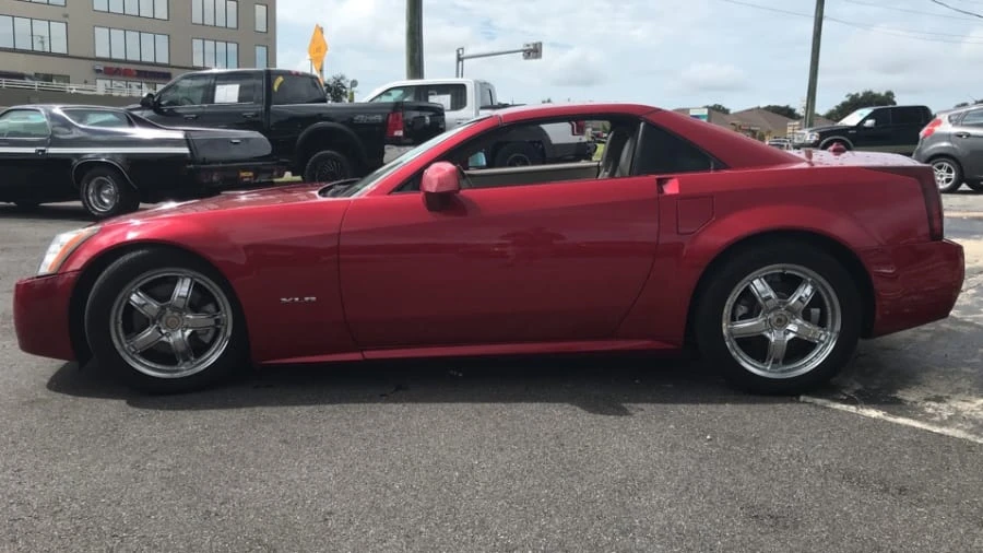 2005 Cadillac XLR - Image 10 of 10