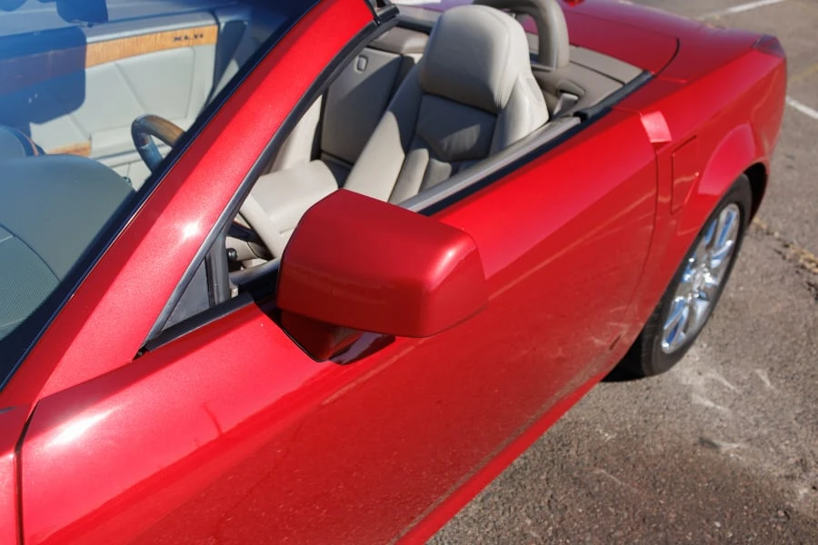 2005 Cadillac XLR - Image 11 of 31