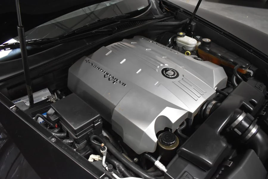 2005 Cadillac XLR - Image 6 of 6