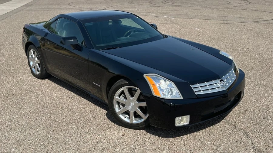 2005 Cadillac XLR - Image 3 of 6
