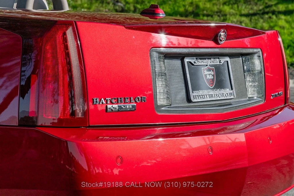 2005 Cadillac XLR - Image 11 of 12