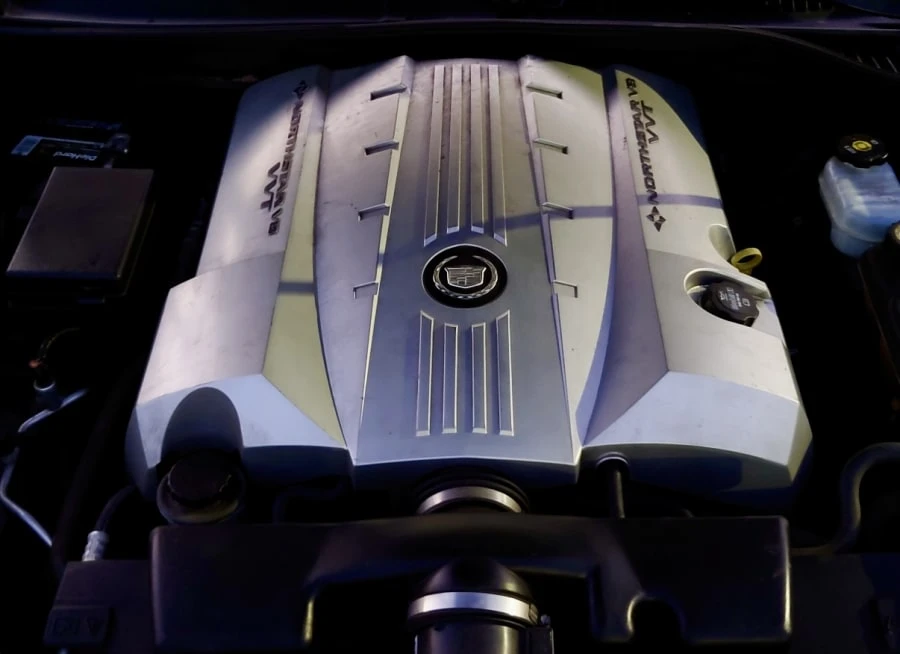 2005 Cadillac XLR - Image 26 of 28