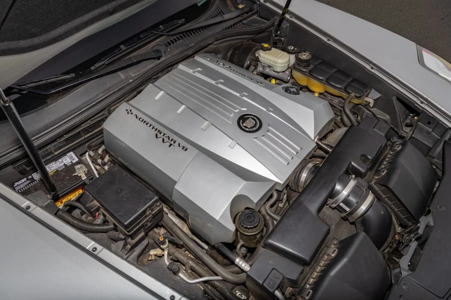 2005 Cadillac XLR - Image 29 of 31