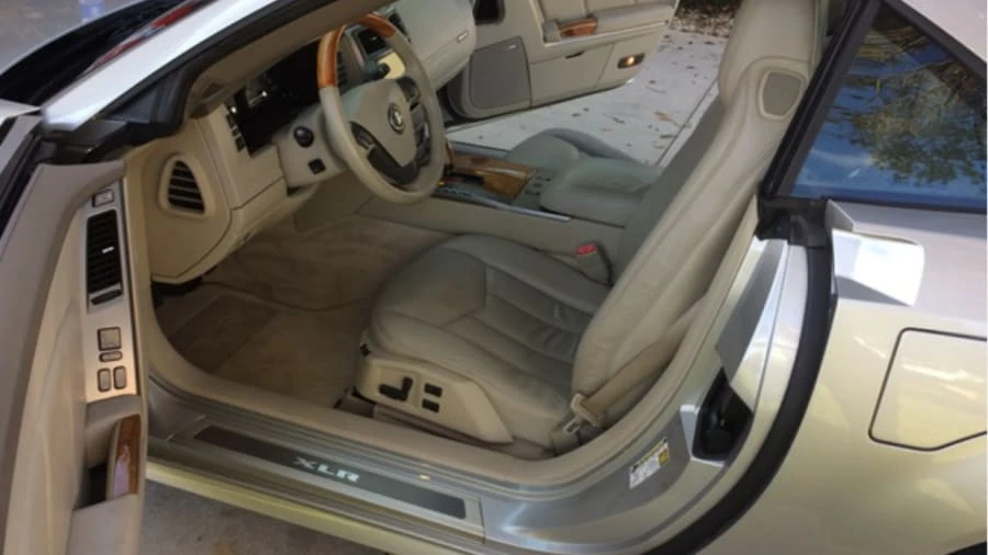 2005 Cadillac XLR - Image 3 of 6