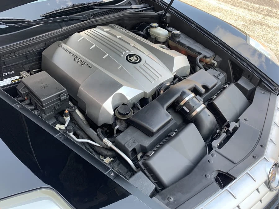 2005 Cadillac XLR - Image 7 of 10