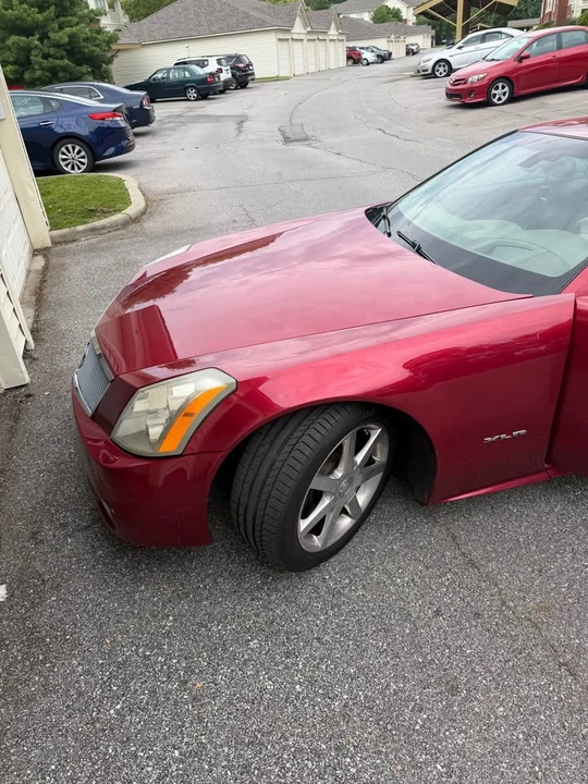 2005 Cadillac XLR - Image 13 of 13