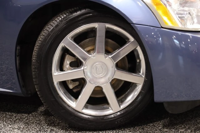 2005 Cadillac XLR - Image 4 of 24