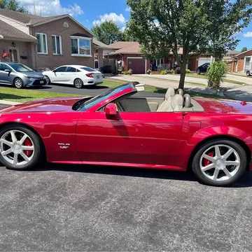 2005 Cadillac XLR