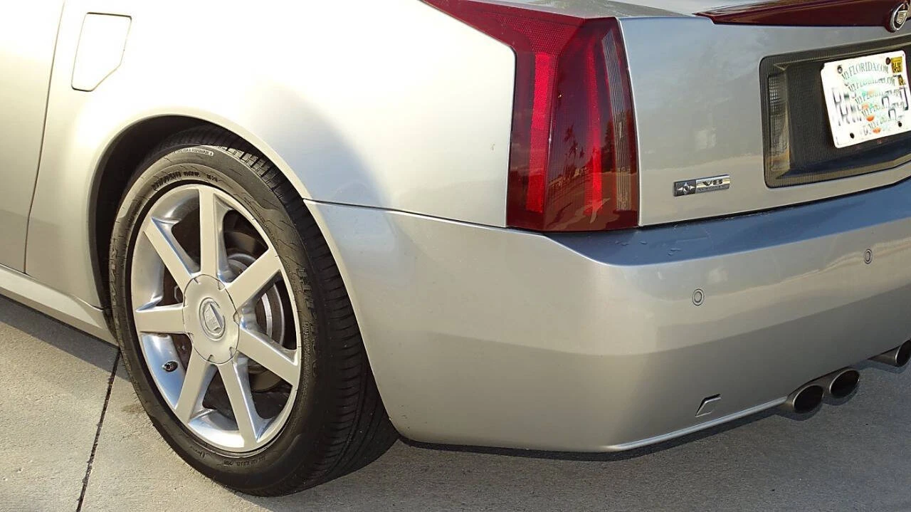 2005 Cadillac XLR - Image 11 of 28