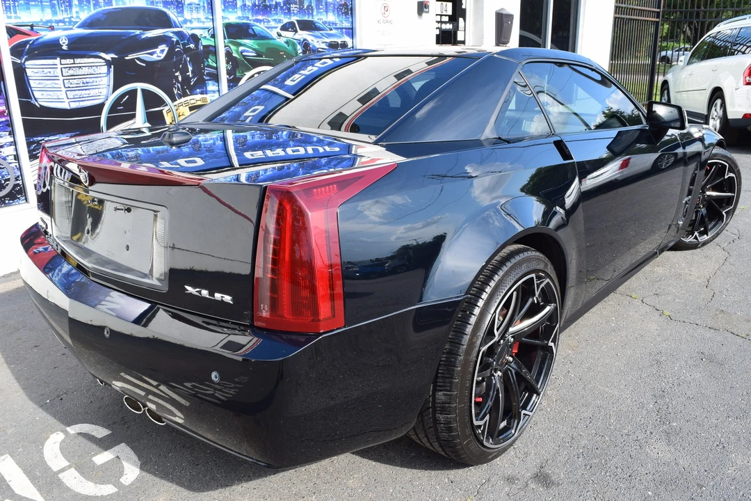 2005 Cadillac XLR - Image 5 of 19