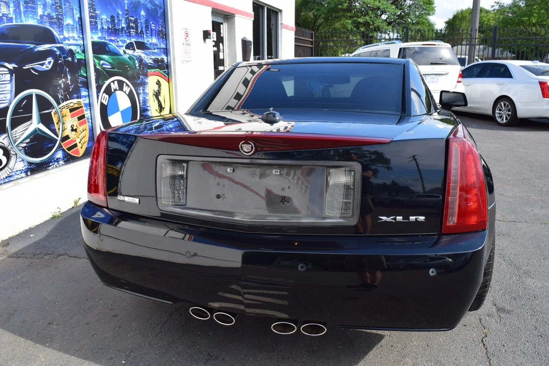 2005 Cadillac XLR - Image 6 of 19