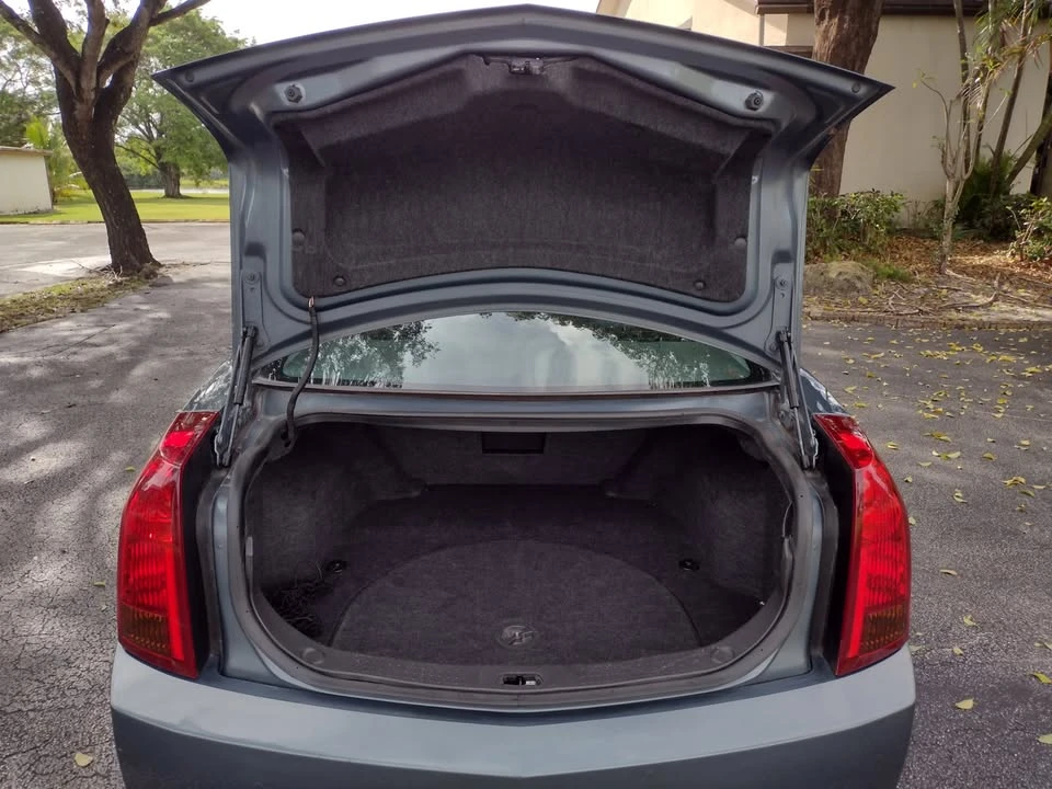 2005 Cadillac CTS 1st Gen - Image 18 of 20