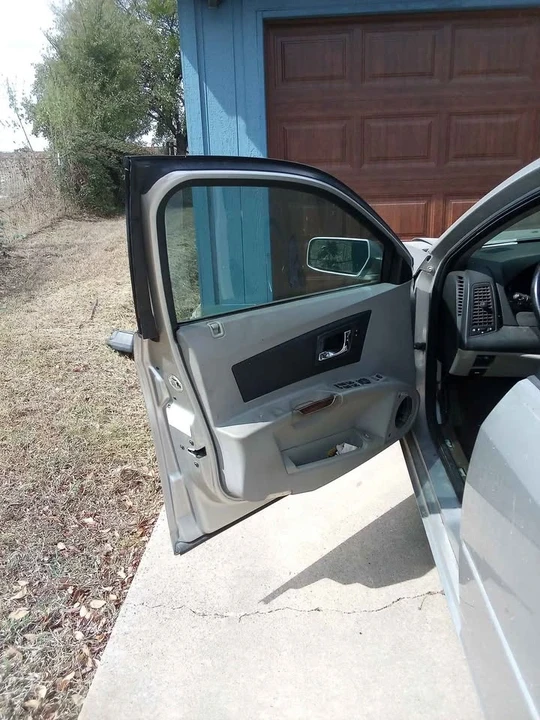 2005 Cadillac CTS 1st Gen - Image 10 of 10