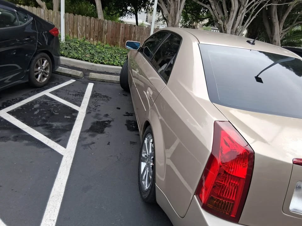 2005 Cadillac CTS 1st Gen - Image 3 of 4
