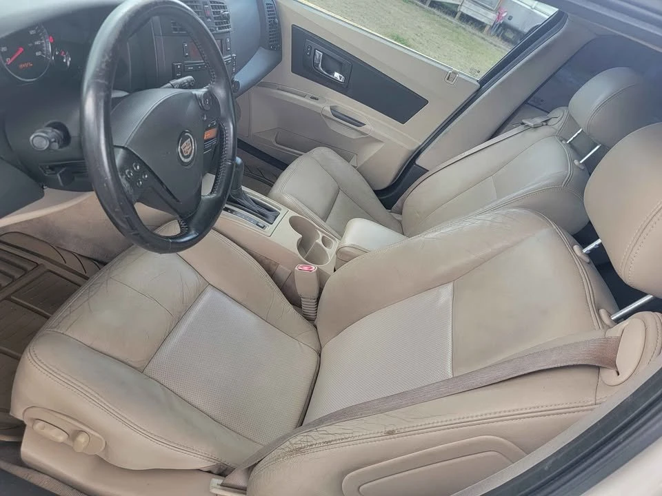 2005 Cadillac CTS 1st Gen - Image 9 of 19