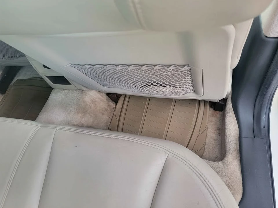 2005 Cadillac CTS 1st Gen - Image 15 of 19